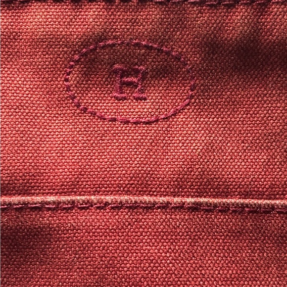 Hermès Bolide Cosmetic Pouch – Vintage Red Canvas with Leather Trim - Picture 3 of 14